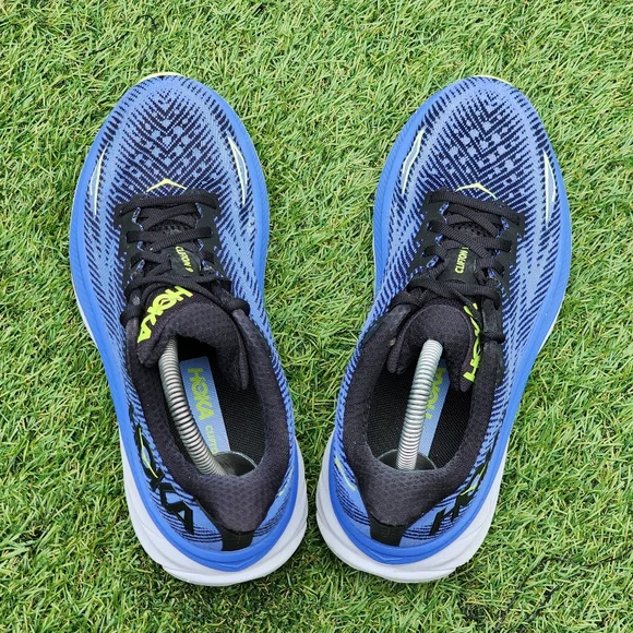 HOKA CLIFTON 9 - Womens Athletic Shoes - SIZE 8.5B - ((  Please See All Pictures - Picture 8 of 10